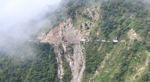 बीपी, अरनिको र कर्णालीसहित मुख्य राजमार्ग अवरुद्ध : कुन सडकको अवस्था के छ ?